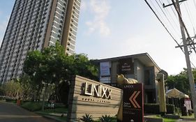 Unixx Oasis : Grandeur 2Br Suite